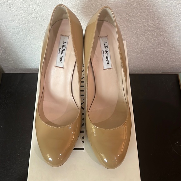 LK Bennett Shilo Taupe Patent Heels - Picture 2 of 16